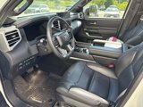 Used 2024 Toyota Tundra Platinum image 4