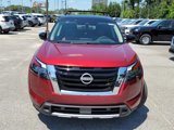 New 2025 Nissan Pathfinder Platinum image 3