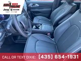 New 2025 Chrysler Pacifica Select image 6