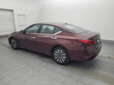 Used 2023 Nissan Altima 2.5 SV image 3