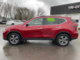 Used 2019 Nissan Rogue SV w/ Sun & Sound Touring Package image 3