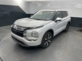 New 2025 Mitsubishi Outlander SE image 3