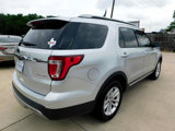 Used 2016 Ford Explorer XLT image 5