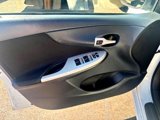 Used 2013 Toyota Corolla LE image 6