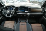 Used 2025 Chevrolet Silverado 2500 High Country w/ High Country Premium Package image 3