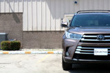 Used 2018 Toyota Highlander Limited image 3