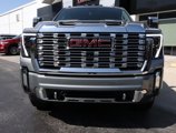 New 2025 GMC Sierra 2500 Denali w/ Denali Reserve Package image 2