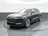 New 2025 Audi Q6 e-tron Prestige image 3