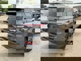 Used 2024 Jeep Grand Cherokee L Laredo image 4