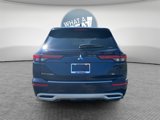 Used 2024 Mitsubishi Outlander AWD image 4