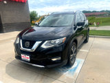 Used 2018 Nissan Rogue SL image 2