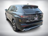 New 2025 Mitsubishi Outlander SE image 2