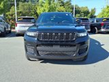 Used 2024 Jeep Grand Cherokee L Laredo image 2