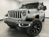 Used 2020 Jeep Gladiator Overland image 2