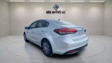 Used 2017 Kia Forte LX image 3