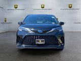 Used 2024 Toyota Sienna XSE image 2