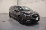 Used 2022 Chrysler Pacifica Touring-L image 2
