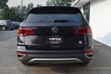 Used 2022 Volkswagen Taos SE w/ Panoramic Sunroof Package image 6