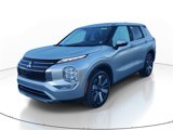 New 2025 Mitsubishi Outlander SE image 3