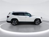 New 2025 Volkswagen Atlas SEL image 2