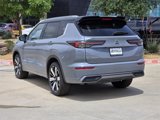 New 2025 Mitsubishi Outlander SEL image 3