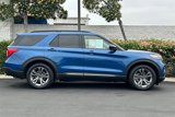 Used 2022 Ford Explorer XLT w/ Equipment Group 202A image 3