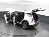 New 2026 Chevrolet Equinox LT image 2