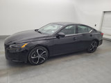 Used 2023 Nissan Altima 2.5 SR image 2