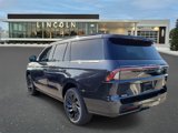 New 2025 Lincoln Navigator Reserve image 3