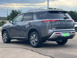New 2025 Nissan Pathfinder SL image 5