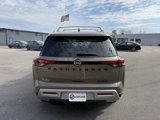 New 2025 Nissan Pathfinder Platinum w/ Black Appearance Package image 4