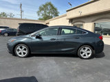 Used 2017 Chevrolet Cruze Premier image 2
