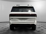 New 2025 Lincoln Navigator Reserve image 4