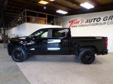 Used 2020 Chevrolet Silverado 1500 Custom Trail Boss image 2