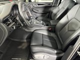 Used 2025 Porsche Macan Turbo image 5