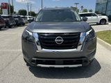 New 2025 Nissan Pathfinder Platinum image 3