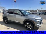 Used 2025 Chevrolet TrailBlazer LT image 3