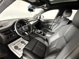 Certified 2025 Porsche Macan image 5