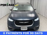 Used 2023 Chrysler Pacifica Limited image 6