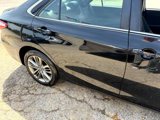 Used 2016 Toyota Camry SE image 4