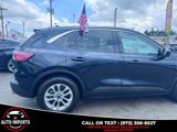Used 2021 Ford Escape SE image 3
