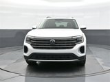 Certified 2024 Volkswagen Atlas SE w/ Panoramic Sunroof Package image 2