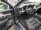 New 2025 Volvo XC90 T8 Plus w/ Protection Package Premier image 4