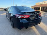 Used 2020 Toyota Camry SE image 5
