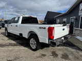 Used 2023 Ford F250 4x4 Crew Cab Super Duty image 3