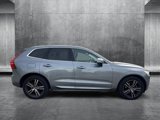 Used 2019 Volvo XC60 T5 Momentum w/ Multimedia Package image 4