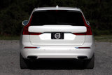 Used 2018 Volvo XC60 T8 Inscription w/ Luxury Seat Package image 5