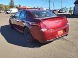 Used 2023 Chrysler 300 C image 3