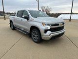 Used 2022 Chevrolet Silverado 1500 LT image 2