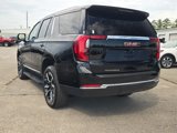 Used 2025 GMC Yukon Elevation image 3